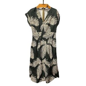 Reiss Colby Tropical Midi Dress with Elasticated Waist in Khaki